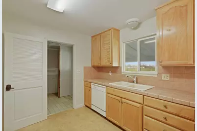 13393 E Jahant Road, Acampo, CA 95220 - Photo 29