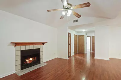 8617 Oldwoods Way, Sacramento, CA 95828 - Photo 11