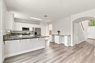 2700 Screech Owl Way, Sacramento, CA 95834 - Photo 7