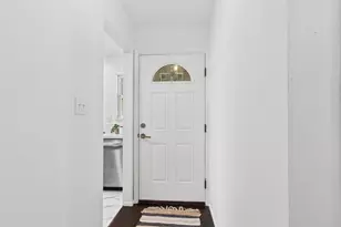 1004 Carson St, Woodland, CA 95695 - Photo 3