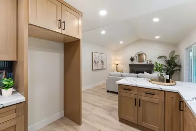 8341 Caribbean Way, Sacramento, CA 95826 - Photo 17