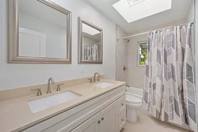 2407 Masoni Way, Rancho Cordova, CA 95670 - Photo 31