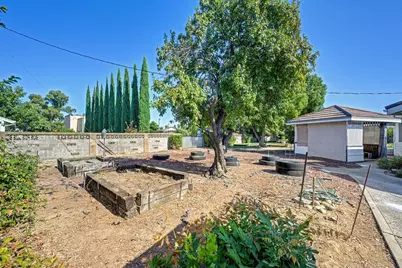 2407 Masoni Way, Rancho Cordova, CA 95670 - Photo 45