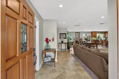 8733 Elk Ridge Way, Elk Grove, CA 95624 - Photo 7