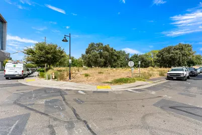 210 E Street, West Sacramento, CA 95605 - Photo 5