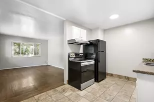 627 T St, Sacramento, CA 95811 - Photo 13