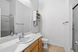 9417 California Oak Cir, Patterson, CA 95363 - Photo 15