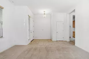 9417 California Oak Cir, Patterson, CA 95363 - Photo 5