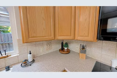 2428 W Mendocino Avenue, Stockton, CA 95204 - Photo 11