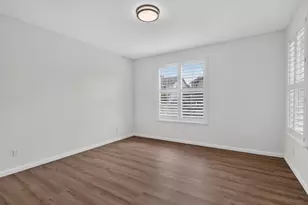 9660 Sea Cliff Way, Elk Grove, CA 95758 - Photo 11
