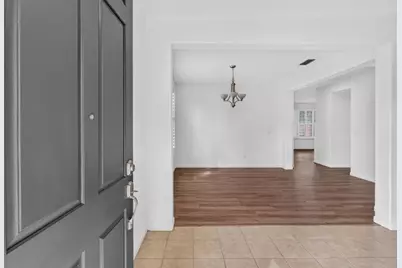 9660 Sea Cliff Way, Elk Grove, CA 95758 - Photo 5