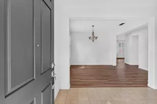 9660 Sea Cliff Way, Elk Grove, CA 95758 - Photo 5