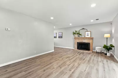 10259 Croydon Way, Rancho Cordova, CA 95670 - Photo 7