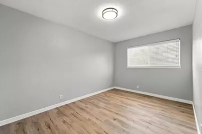 10259 Croydon Way, Rancho Cordova, CA 95670 - Photo 25
