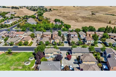 9327 Vintner Circle, Patterson, CA 95363 - Photo 33