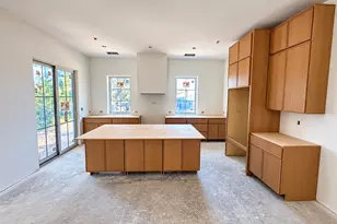 145 Colonial Dr, Auburn, CA 95603 - Photo 3