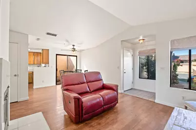 3052 Radford Way, Turlock, CA 95382 - Photo 7