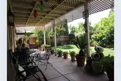 13425 Brookwood Way, Lathrop, CA 95330 - Photo 7
