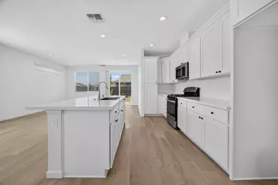 505 Fox Hunt Way, Rio Linda, CA 95673 - Photo 11