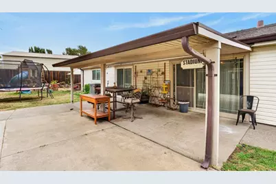 8439 McCrone Court, Citrus Heights, CA 95610 - Photo 43