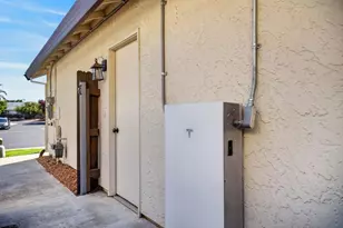 9144 Old Creek Dr, Elk Grove, CA 95758 - Photo 57