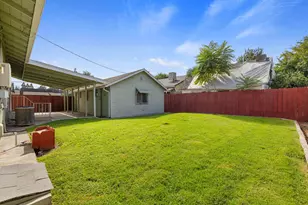 527 Poplar St, Oakdale, CA 95361 - Photo 33