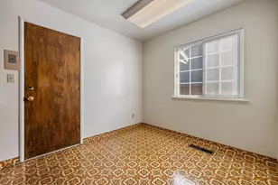 527 Poplar St, Oakdale, CA 95361 - Photo 9