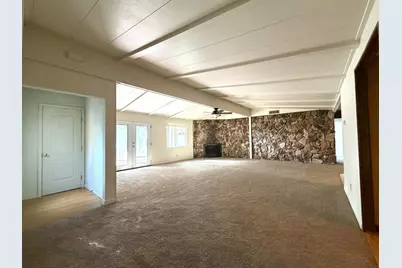 24160 W Frontier Street, Los Banos, CA 93635 - Photo 5