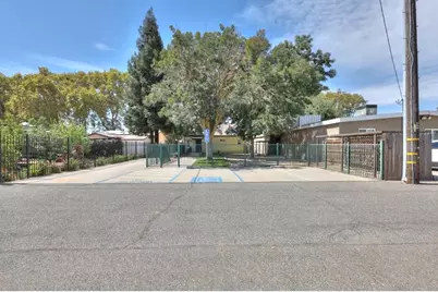 1830 Jackson Avenue, Escalon, CA 95320 - Photo 53