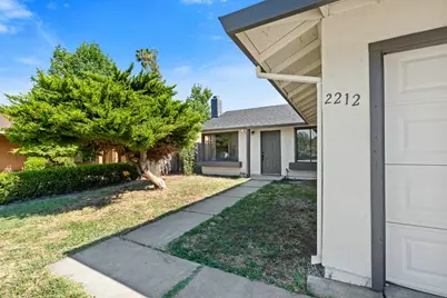 2212 Chambord Drive, Stockton, CA 95210 - Photo 17