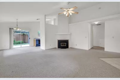 1724 Deerfield Dr, Yuba City, CA 95993 - Photo 5