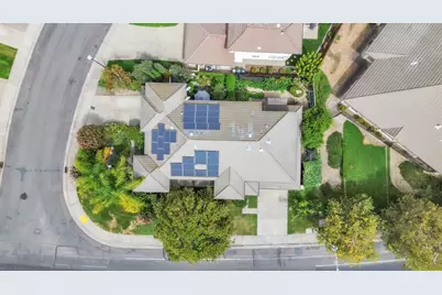 7649 Northland Drive, Sacramento, CA 95831 - Photo 5