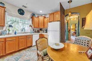 7649 Northland Dr, Sacramento, CA 95831 - Photo 15