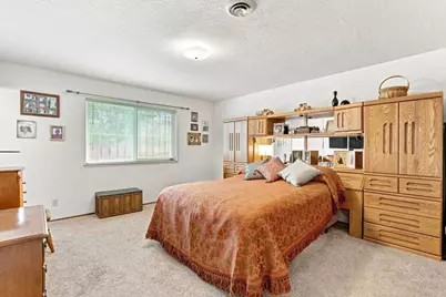 6945 22nd Street, Rio Linda, CA 95673 - Photo 25