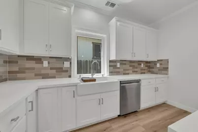 3025 7th Avenue, Sacramento, CA 95817 - Photo 19
