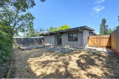 8804 On Court, Elk Grove, CA 95624 - Photo 39