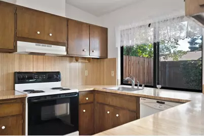 8804 On Court, Elk Grove, CA 95624 - Photo 9