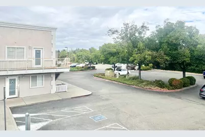 2007 Opportunity Drive #B, Roseville, CA 95678 - Photo 11