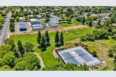 102 Henry Court, Tracy, CA 95376 - Photo 35