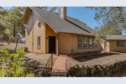 8010 Hedgepeth Road, Valley Springs, CA 95252 - Photo 9