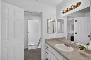 4748 67th St, Sacramento, CA 95820 - Photo 29