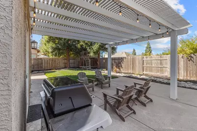 723 Stewart Street, Folsom, CA 95630 - Photo 45