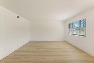4478 Calandria Street #1, Stockton, CA 95207 - Photo 5