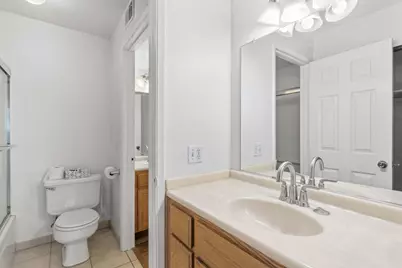 301 Del Verde Circle #1, Sacramento, CA 95833 - Photo 21