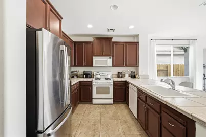 1672 Halo Avenue, Sacramento, CA 95835 - Photo 21