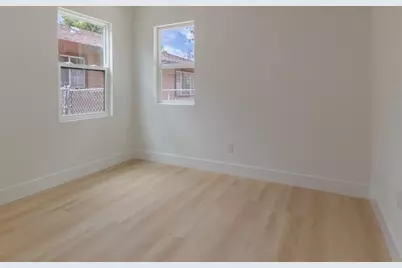 1917 Kenwood Street, Sacramento, CA 95815 - Photo 13