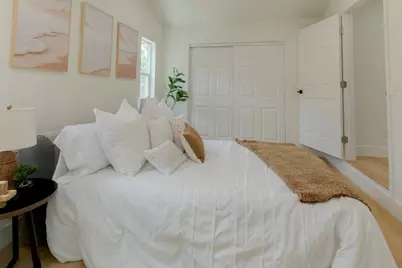 1917 Kenwood Street, Sacramento, CA 95815 - Photo 15