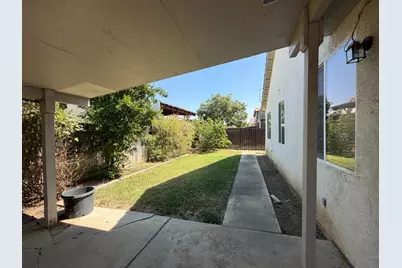1347 Cliff Swallow Drive, Patterson, CA 95363 - Photo 29
