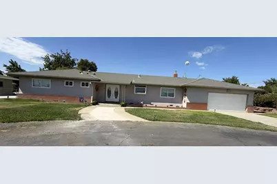 10413 Pioneer Avenue, Oakdale, CA 95361 - Photo 1