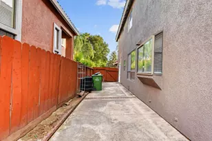 5009 Felicia Way, Elk Grove, CA 95758 - Photo 11